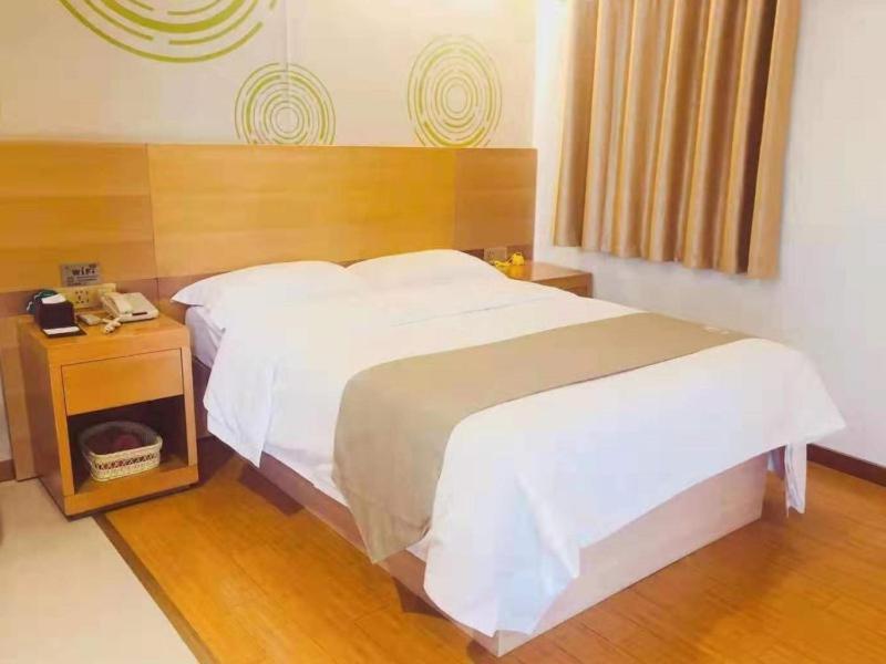 Greentree Inn Jiangxi Fuzhou Gandong Bridge Express Hotel Eksteriør billede