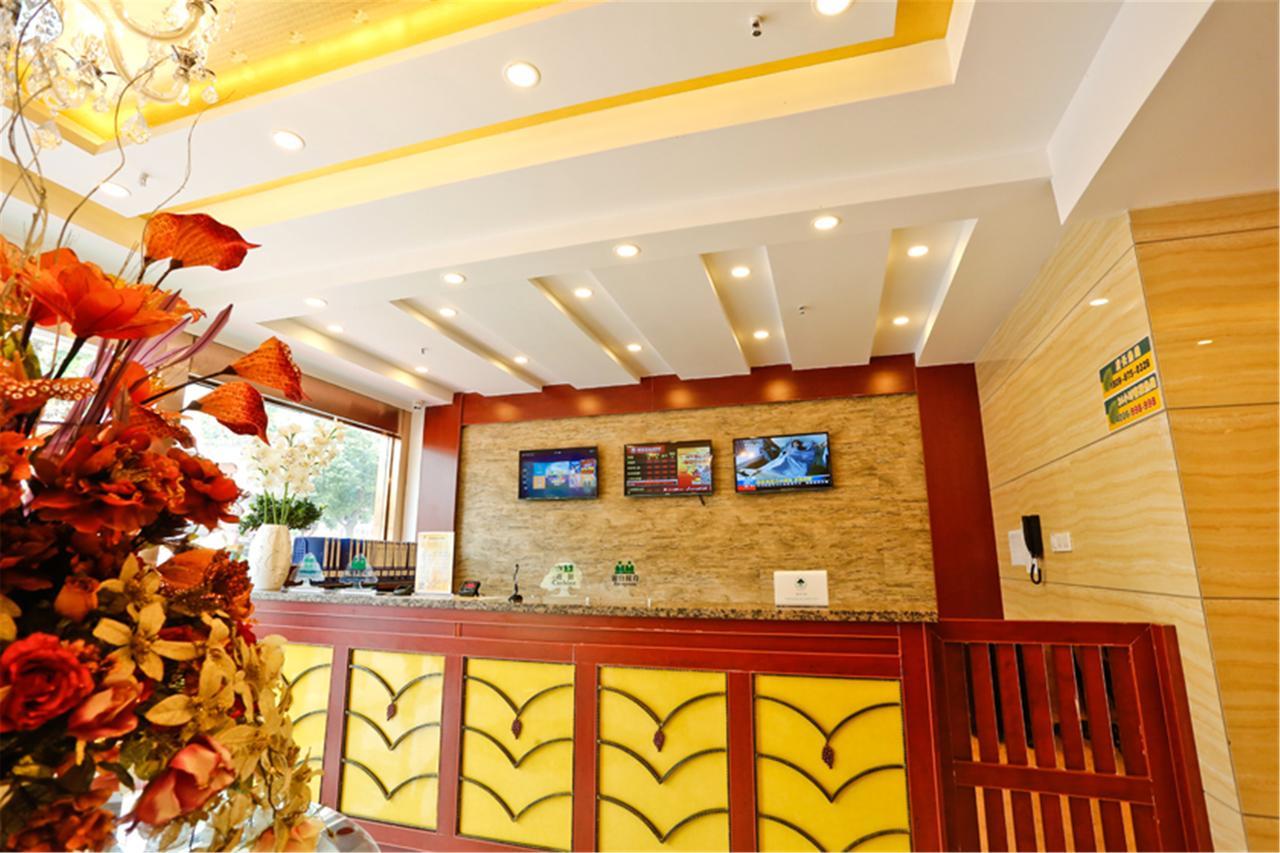 Greentree Inn Jiangxi Fuzhou Gandong Bridge Express Hotel Eksteriør billede