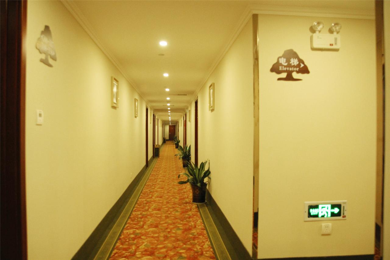 Greentree Inn Jiangxi Fuzhou Gandong Bridge Express Hotel Eksteriør billede